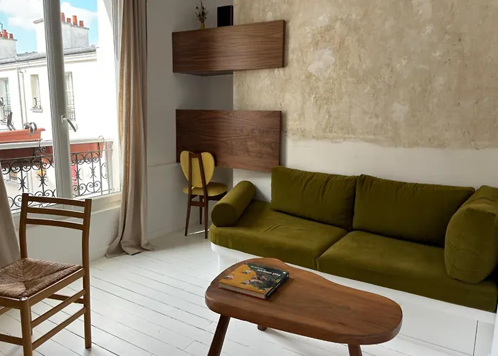 Modern & Charming Design Apartment - Near Pere Lachaise